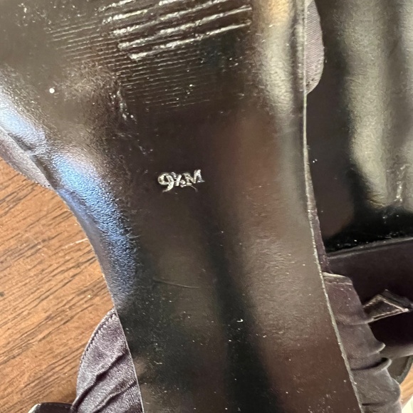 Naturalizer Black Satin Heels size 9.5 - Picture 7 of 7